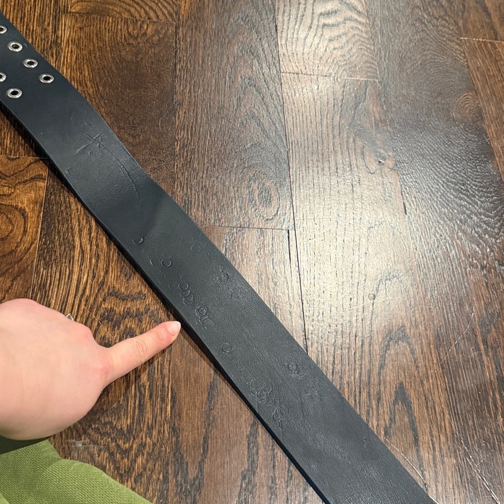 Express belt size Large 44 inches - Picture 5 of 6